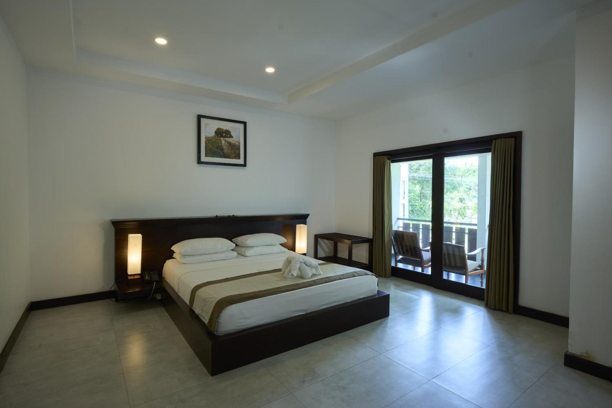 Rajarata Hotel Anuradhapura Dış mekan fotoğraf